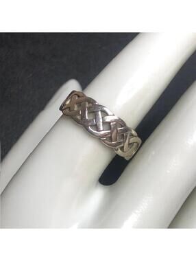 B1678 SOLVAR Celtic Knot Band Ring Sterling Silver Irish Design 3.1g sz 8